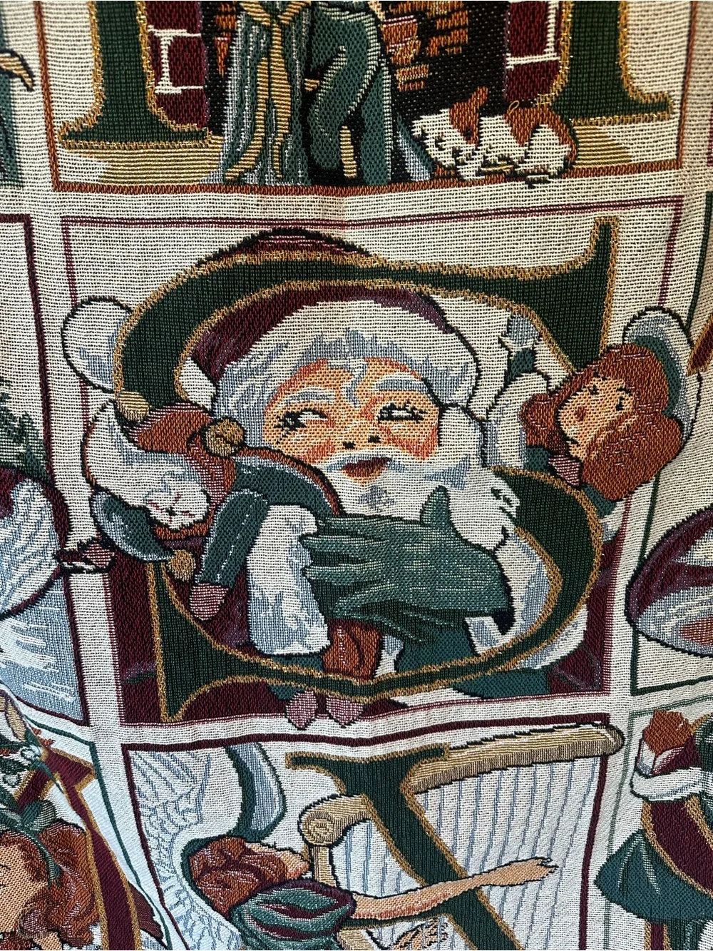 Holiday Tapestry Throw Blanket in Multi-Color